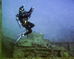 True story... she DIDN'T see the tank!!! Casio exilim by Andrew Macleod 